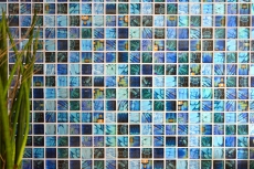 Muestra de mano mosaico de vidrio mosaico azulejo azul brillante Pájaro pared cocina baño ducha MOS68-WL74_m