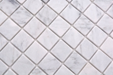 Muestra de mano piedra natural mosaico mármol blanco carrara look mate pared suelo cocina baño ducha MOS42-32-2000_m