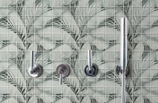 Muestra de mano mosaico de vidrio mosaico azulejo rainforest gris hojas óptica MOS88-Pic03_m