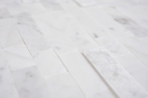 Muestra de mano azulejo de pared de piedra natural compuesta con aspecto de Carrara MOS200-M22_m