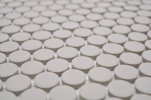 Muestra de mano mosaico azulejo botón de cerámica gris claro sin esmaltar MOS10-0202-R10_m