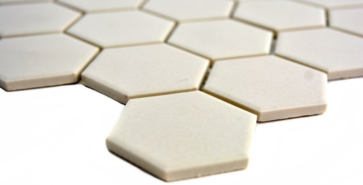 Muestra de mano azulejo mosaico cerámica blanco hexágono beige claro sin esmaltar MOS11B-1202-R10_m