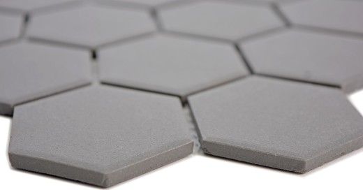 Muestra de mano azulejo mosaico cerámica hexágono gris oscuro sin esmaltar MOS11B-0213-R10_m