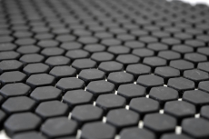 Muestra de mano mosaico ECO Reciclaje GLAS Hexágono Esmalte negro mate MOS140-HX11B_m