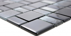 Muestra de mano mosaico azulejo translúcido negro combinación iridiscente de color negro MOS68-035B_m