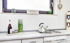 Muestra de mano mosaico azulejo cerámica varillas blanco brillante azulejo backsplash cocina MOS24-0102_m
