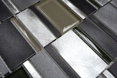 Muestra de mano mosaico azulejo aluminio translúcido combinación aluminio vidrio mosaico cristal claro gris MOS49-0204_m