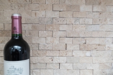 Muestra de mano mosaico pared de piedra Travertino piedra natural beige Ladrillo Splitface Chiaro Travertino 3D MOS43-46248_m