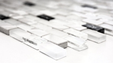 Muestra de mano mosaico azulejo azulejo backsplash translúcido blanco ladrillo vidrio mosaico cristal piedra concha blanco MOS87-B01S_m