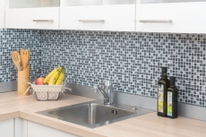 Muestra de mano azulejo mosaico Azulejo backsplash Gris translúcido Mosaico de vidrio Piedra de cristal gris MOS92-0204_m