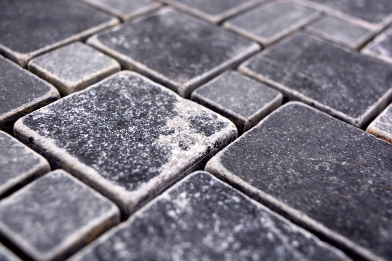 Muestra de mano azulejos de mosaico de piedra natural mármol negro mate pared suelo cocina baño ducha MOS40-FP43_m