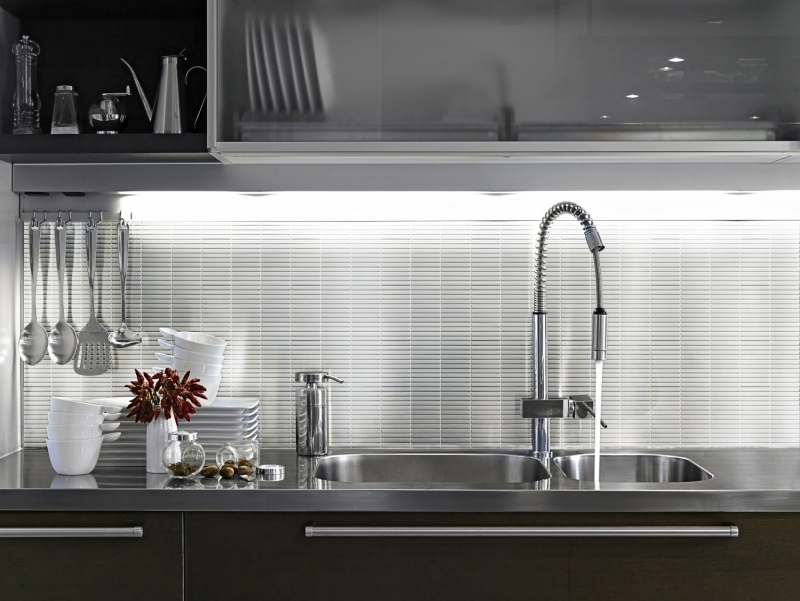 Muestra de mano cerámica mosaico mosaico azulejos blanco antiguo brillante pared cocina baño ducha MOS24-CG31_m