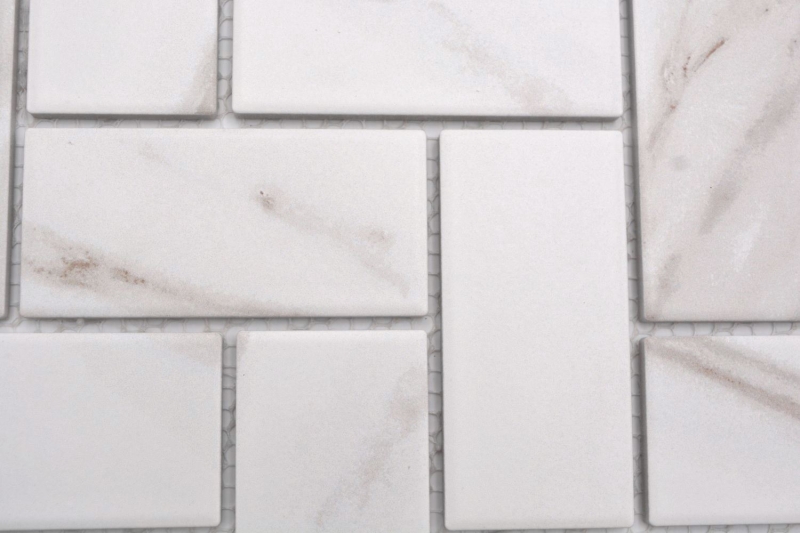 Muestrario de mano mosaico cerámico espiga Calacatta blanco gris-marrón mate MOS24-1112_m
