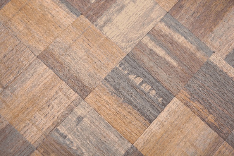 Muestra de mano mosaico azulejo autoadhesivo aluminio marrón metal madera look oscuro MOS200-2122_m