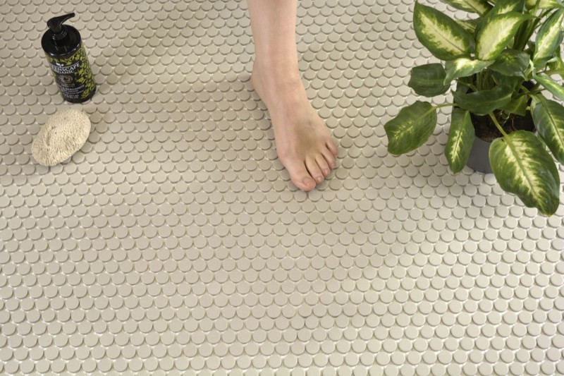 Muestra de mano mosaico azulejo botón de cerámica gris claro sin esmaltar MOS10-0202-R10_m