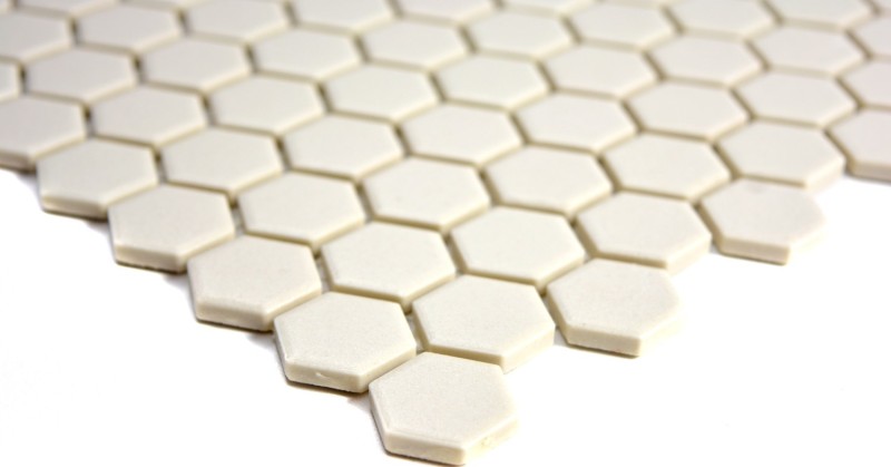 Muestra de mano azulejo mosaico cerámica blanco hexágono beige claro sin esmaltar MOS11A-1202-R10_m