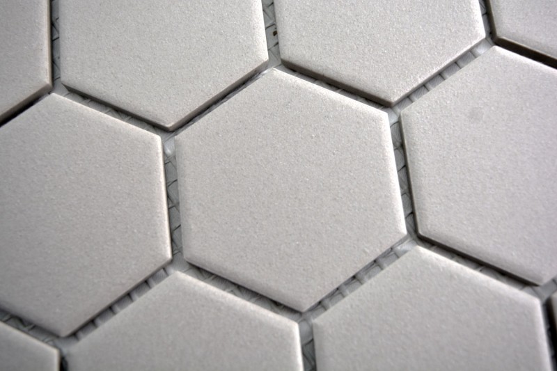 Muestra de mano azulejo mosaico cerámica hexágono gris claro sin esmaltar MOS11B-0203-R10_m