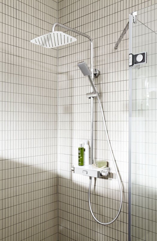 Muestra de mano mosaico azulejo cerámica barras beige claro sin esmaltar MOS24B-1211-R10_m