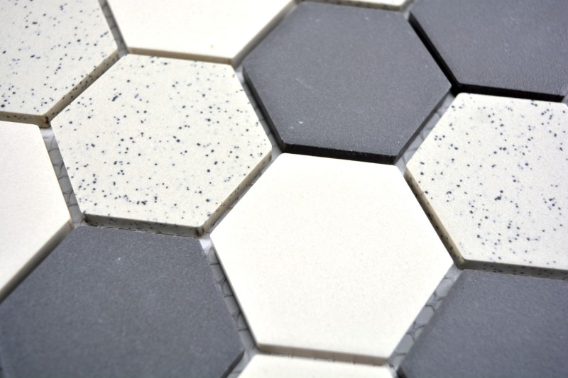 Muestra de mano mosaico azulejo cerámica beige negro Hexagaon sin esmaltar MOS11G-0113-R10_m
