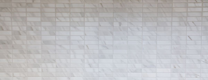 Muestra de mano mosaico azulejo cerámica varillas aspecto piedra blanco azulejo backsplash cocina MOS24-STSO01_m