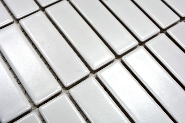 Mosaico de varilla cerámica blanco mate revestimiento bañera MOS24-0111