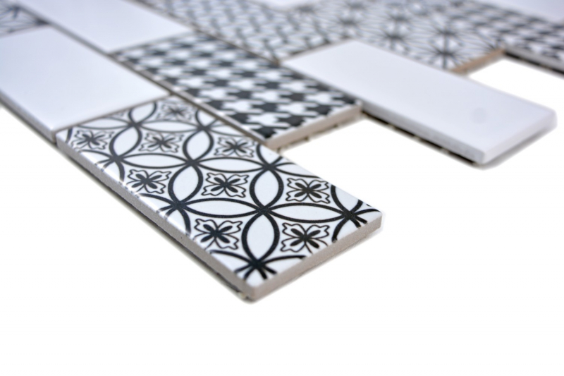 Muestra de mano mosaico azulejo gris blanco negro metro azulejo backsplash cocina brillante MOS26M-0103_m