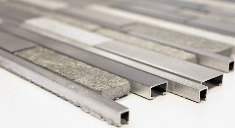 Muestra de mano mosaico azulejo cuarcita piedra natural aluminio plata gris claro beige compuesto MOS49-XSA535_m