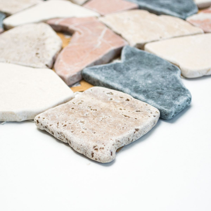 Muestra de mano mosaico azulejo mármol piedra natural crema beige rojo verde cantera Ciot Random MOS44-1204_m