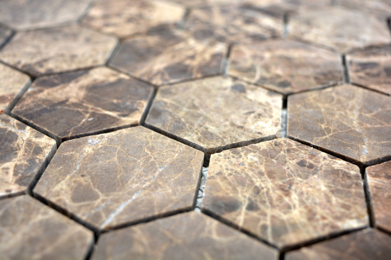 Muestra de mano mosaico azulejo mármol piedra natural Hexágono Impala marrón flameado MOS42-1313_m