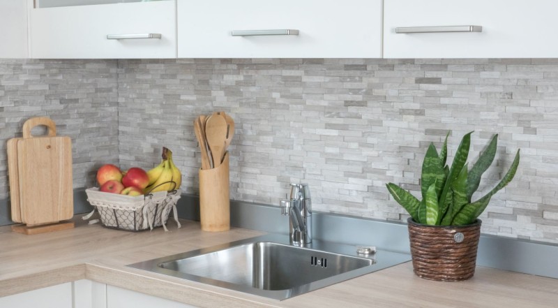 Splitface mármol mosaico de pared de piedra natural de ladrillo gris claro raya backsplash azulejo de la pared - MOS40-3D20