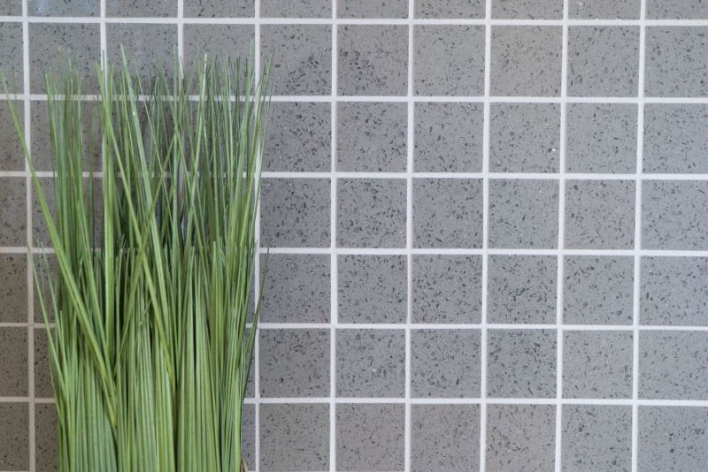 Mosaico de azulejos de cuarzo compuesto de piedra artificial gris MOS46-ASM43