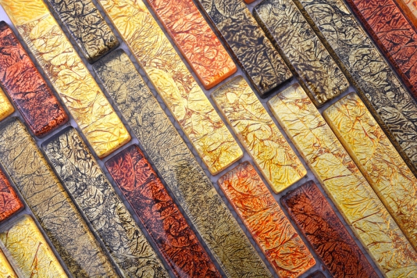 Muestra de mano mosaico azulejo Mosaico de vidrio compuesto translúcido Estructura de color naranja oro cristal MOS86-07814_m