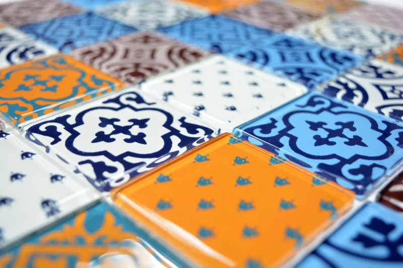 Muestra de mano retro vintage mosaico azulejo translúcido blanco azul naranja gris vidrio mosaico cristal óptica MOS68-4OP12_m