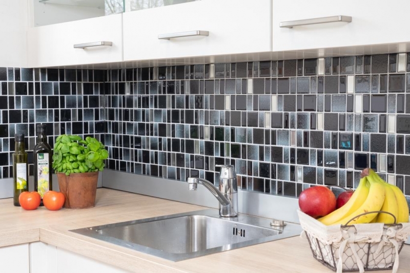 Mosaico de vidrio mosaico azulejos azulejos backsplash gris antracita negro combinación iridiscente MOS68-035B