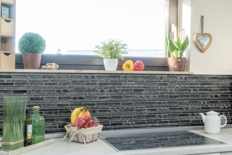 Mosaico de vidrio piedra natural varillas mosaico azulejos aluminio negro antracita gris oscuro revestimiento de pared salpicaduras - MOS49-GV84