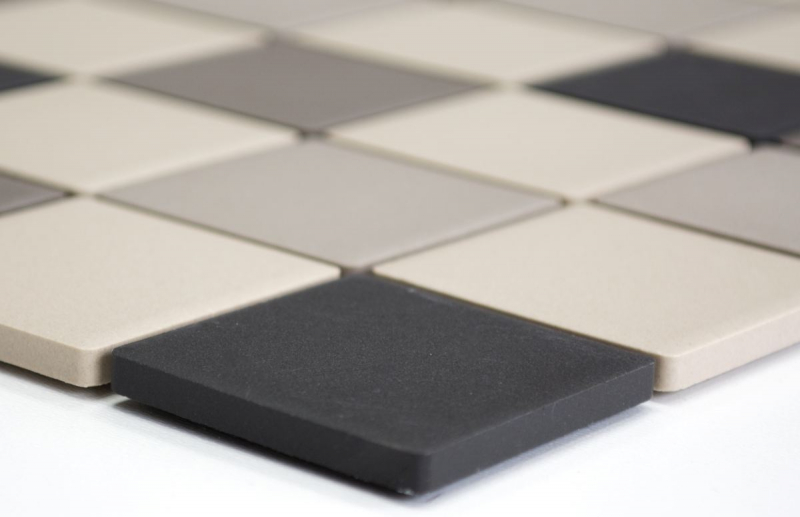 Muestra de mano azulejo mosaico beige claro gris antracita sin esmaltar backsplash MOS14B-0208-R10_m
