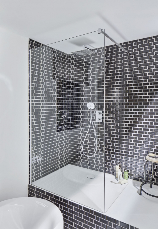 Muestra de mano Metro Subway mosaico azulejo cerámica negro azulejo backsplash cocina MOS26WM-0301_m