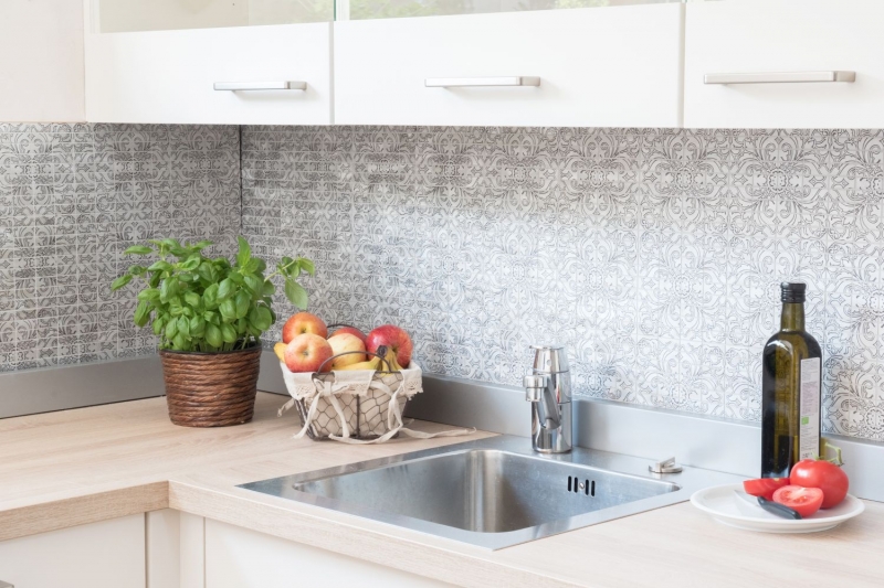 Muestra de mano mosaico azulejo aluminio rectángulo aluminio plata azulejo backsplash cocina MOS49-C101D_m
