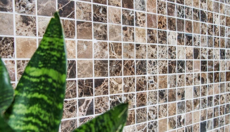 Muestra de mano mosaico azulejo mármol piedra natural Impala marrón pulido MOS42-1306_m