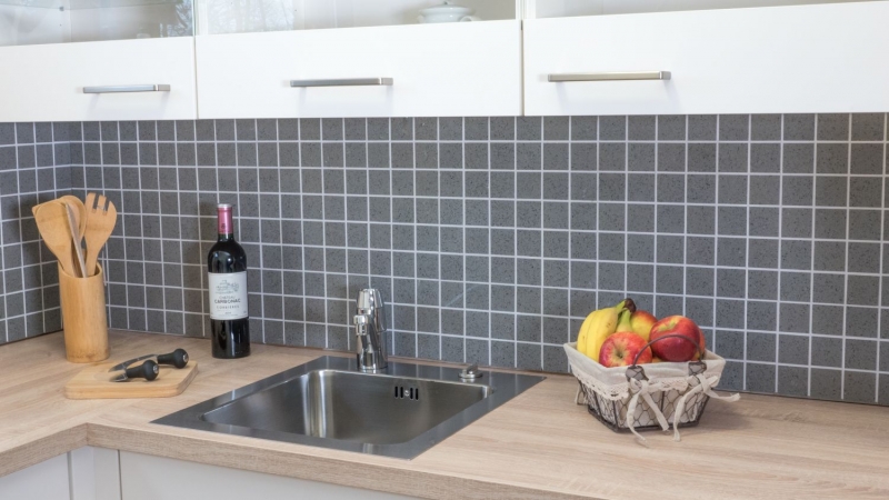 Muestra de mano mosaico azulejo backsplash cuarzo compuesto piedra artificial Gris artificial MOS46-ASM43_m