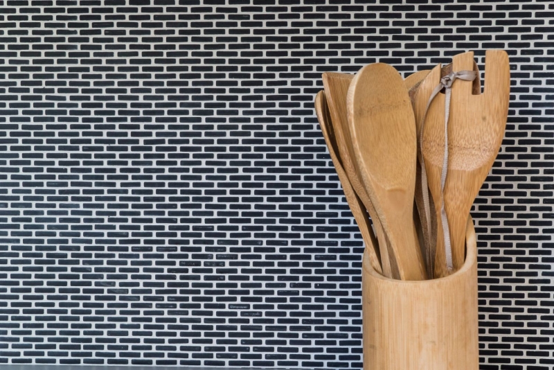 Muestra de mano mosaico ECO Reciclaje GLAS Ladrillo Esmalte negro mate MOS140-B21B_m
