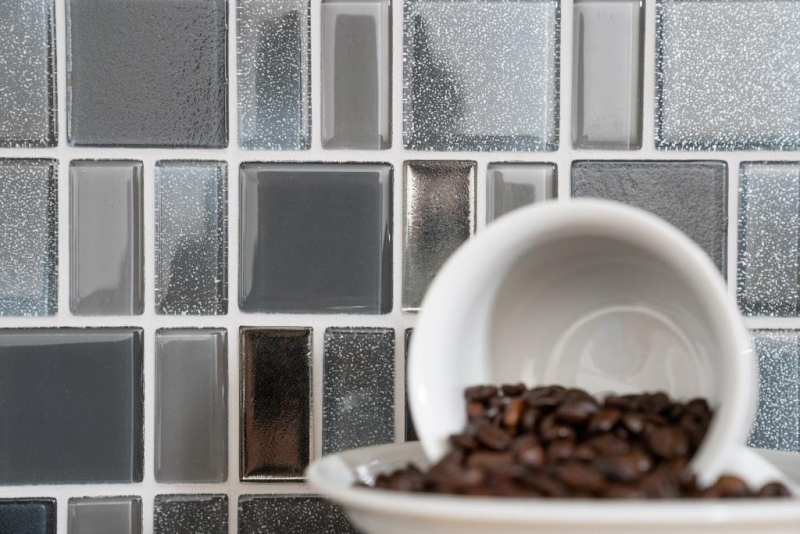 Muestra de mano mosaico azulejo combinación gris translúcido gris iridiscente MOS68-0213G_m