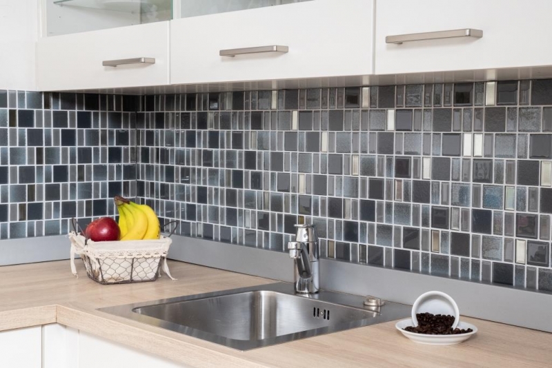 Muestra de mano mosaico azulejo combinación gris translúcido gris iridiscente MOS68-0213G_m