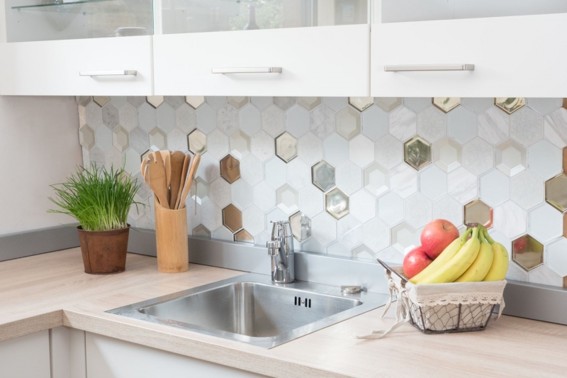Muestra de mano mosaico azulejo Azulejo backsplash Blanco translúcido Hexágono mosaico de vidrio Piedra de cristal 3D blanco MOS11E-66_m