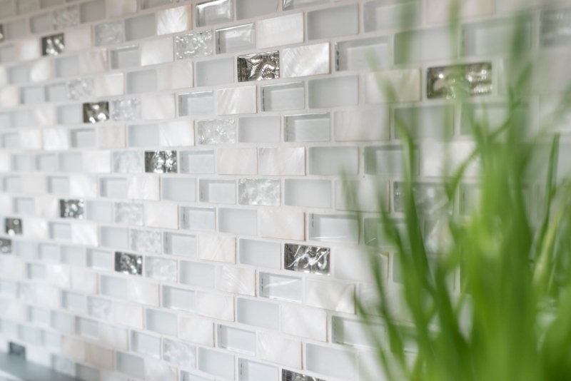 Muestra de mano mosaico azulejo azulejo backsplash translúcido blanco ladrillo vidrio mosaico cristal piedra concha blanco MOS87-B01S_m