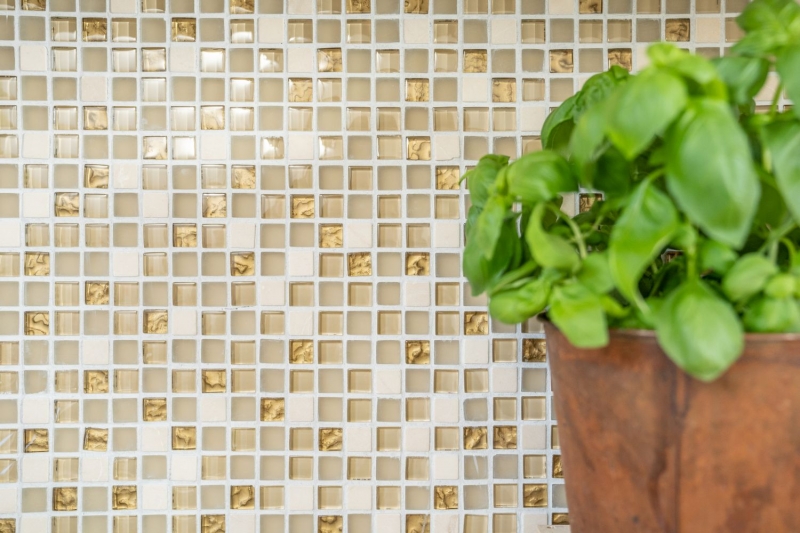 Muestra de mano mosaico azulejo Azulejo backsplash Translúcido oro blanco Mosaico de vidrio Piedra de cristal oro blanco mate MOS92-1201_m