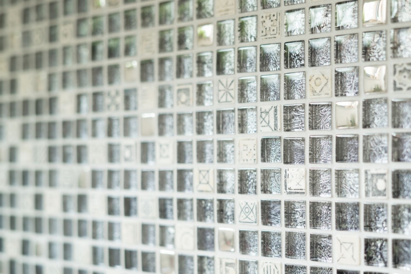 Muestra de mano mosaico azulejo espejo translúcido blanco plata negro vidrio mosaico Cristal piedra blanco plata negro estructura MOS92-Z02EU_m