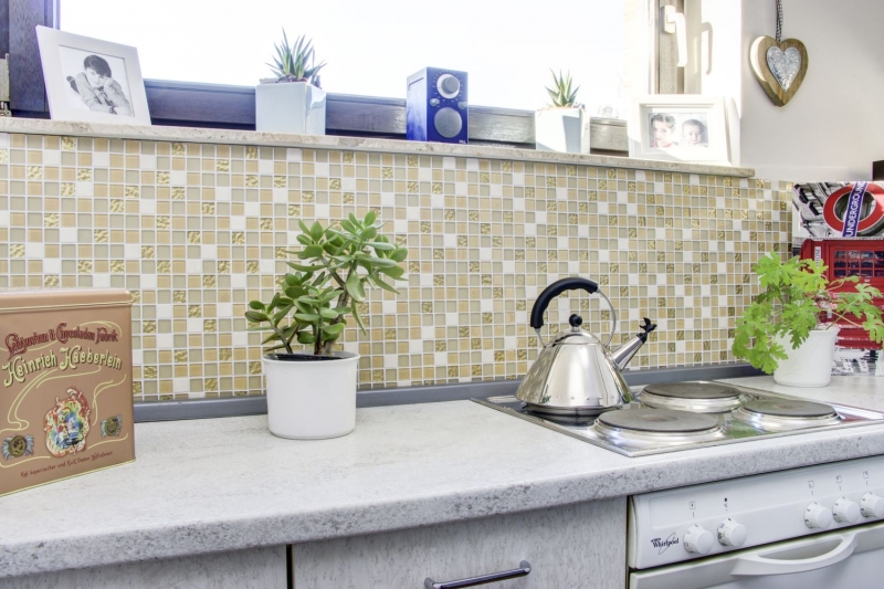 Muestra de mano azulejo mosaico Azulejo backsplash autoadhesivo Piedra translúcida oro blanco Mosaico de vidrio Piedra de cristal oro blanco mate MOS200-4M362_m