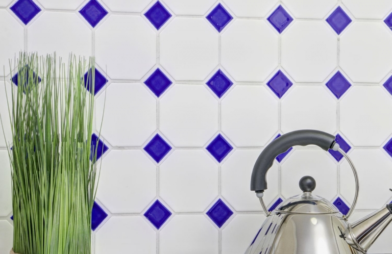 Mosaico de azulejos de cerámica octogonal blanco mate azul cobalto brillante pared de mosaico cocina splashback MOSOcta-180_f | 10 esteras de mosaico