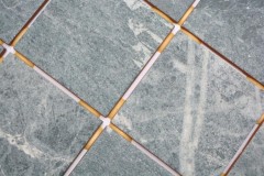 Muestra de mano mosaico cerámico gris-verde mate aspecto piedra Piastrella MOS22-BH395_m